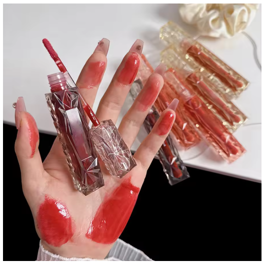 Brillo de Labios Hidratante de Larga Duración – Acabado Transparente y Resistente al Agua