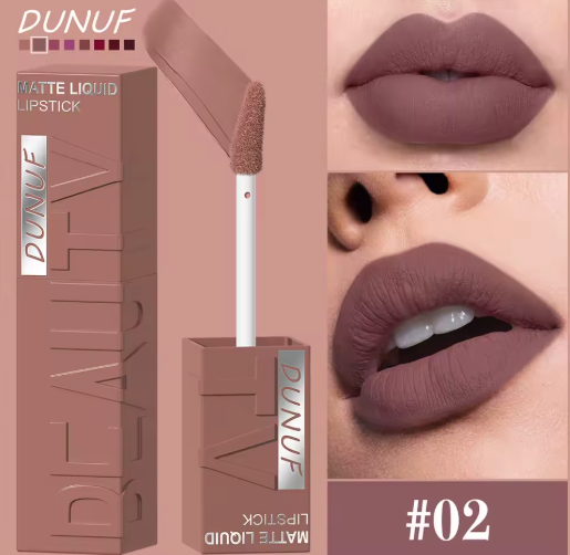Labial de 4 colores: voluminizador 3D.