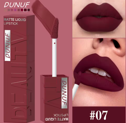 Labial de 4 colores: voluminizador 3D.