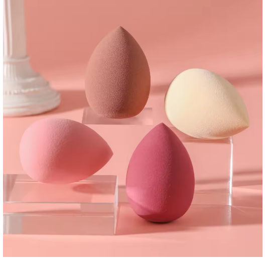 Esponjas de Maquillaje en Forma de Huevo – Set de 4 Mezcladores para una Aplicación Perfecta