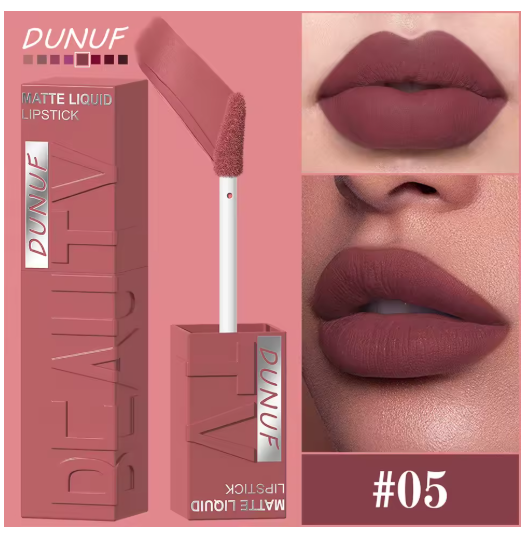 Labial de 4 colores: voluminizador 3D.